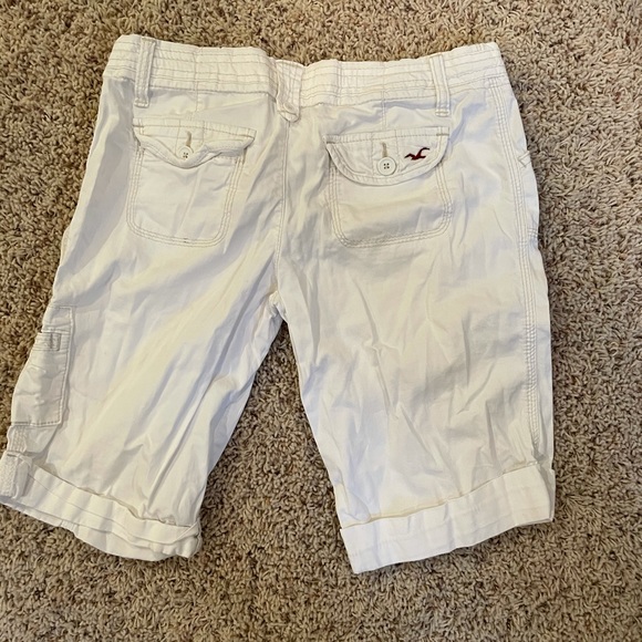 White Hollister shorts. - Picture 2 of 3